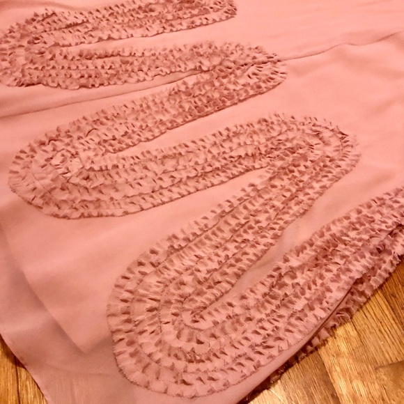 BCBG MaxAzria GORGEOUS silk ruffle dress. NWT - Picture 2 of 7